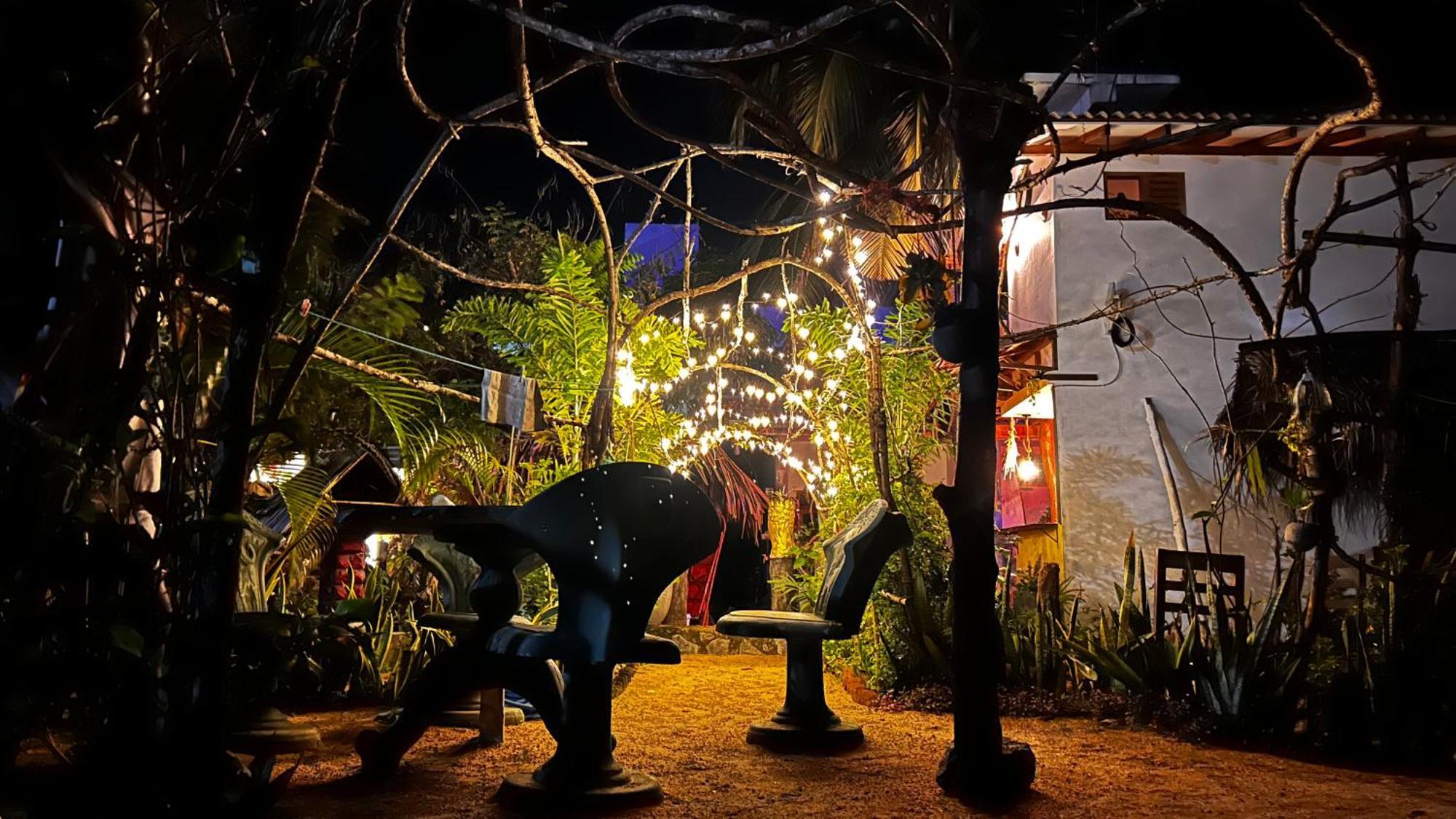 Hakuna Matata Arugambay Arugam Bay Bagian luar foto