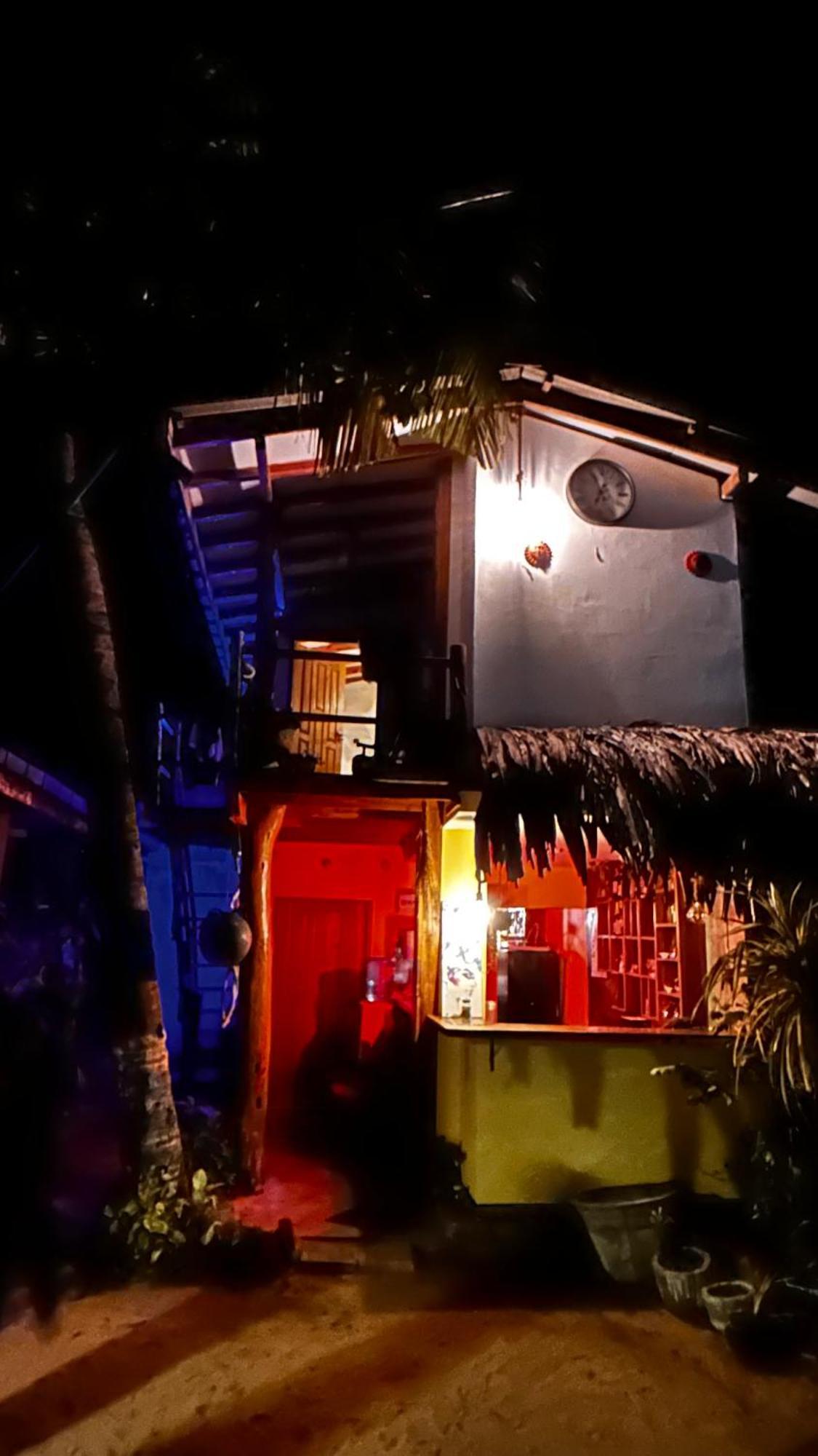 Hakuna Matata Arugambay Arugam Bay Bagian luar foto